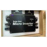 800W Solar Grid Tie Micro Inverter, Control Automatic Identification Power Inverters DC to AC Solar Inverter 120V 230V(Black US Plug)