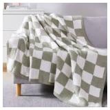 Wrensonge Checkered Mat in Sage Green 30x40