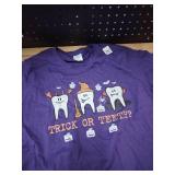 Trick Or Teeth Funny Halloween Costume Dentist Dental Squad T-Shirt size L purple not black