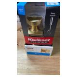 Kwikset Signature Series Pismo Door Knob Set - Satin Brass (4)