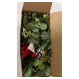 CENMORISE 6FT Cedar Garland Christmas with Pinecone Red Berry,Eucalyptus Garland Battery Operated with Timer,Prelit Garlands for Mantle Winter Holiday Fireplace Stair