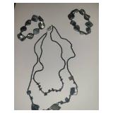 Mother of Pearl and Onyx Beaded Necklace Set