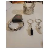 Paparazzi Accessories Set - Silver Cuff and Crystal Keychain