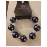 Paparazzi Navy Blue and Pearl Jewelry Set