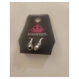 Paparazzi Pearl and Crystal Jewelry Set