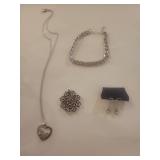 Silver Jewelry Set with Bee Heart Pendant