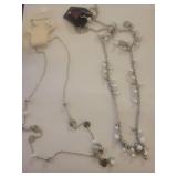 Versona White Bead Silver Chain Necklace Set