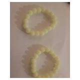 Jewelry Set with Jade Beads and Hourglass Keychains