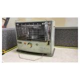 Toyotomi Radiant 101 Kerosene Heater(untested)