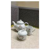 Corelle Winterberry Tea Set