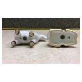 Decorative White Horse Salt and Pepper Shakers(SS)