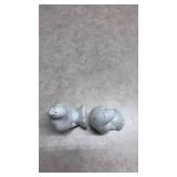 Avon White Ceramic Dove Salt and Pepper Shakers(SS)