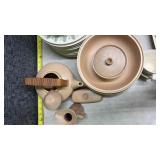 Poppy trail by Metlox Dinnerware Set