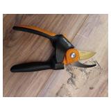 PowerGear2 3/4 in. Cut Capacity 8.8 in. Bypass Pruning Shears with SoftGrip Handles