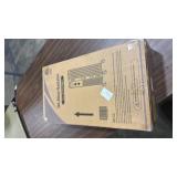 Portable Electric Radiator Heater, Space Oil Filled Heaters with 3 Heat Settings, Adjustable Thermostat, Overheat & Tip-Over Protection For Indoor Use,1500W (Black) - Retail: $15