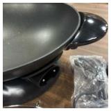 Aroma Aew-306 5 Quart Electric Wok (damage to one handle) missing lid