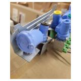 Frigidaire 27.8 Cu.Ft. French Door Refrigerator FRFS2823AS - Retail: $1,899