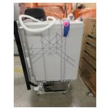 Whirlpool 24-inch Black Dishwasher WDF341PAPB - Retail: $489
