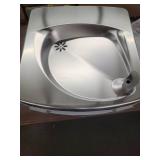 Versacooler II Single Fountain Water Cooler - Retail: $1,298