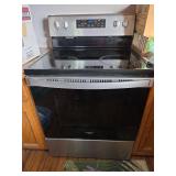 Whirlpool Glass Top Electric Range with Digital Controls