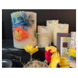 Decorative Glass Vase Set with Floral Candle Display