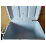 Rubbermaid Retro Cooler Set
