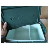 Stanley Aladdin & Igloo Little Playmate Cooler Set