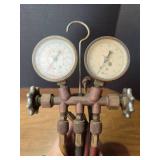 Robinair AC Manifold Gauge Set