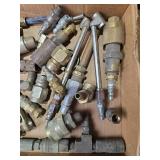 Mixed Lot of Industrial Hydraulic Fittings and Connectors