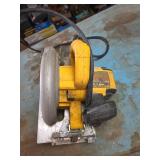 DeWalt DWE575 7-1/4\" Circular Saw
