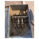 Cutler-Hammer 60A 240V Safety Switch DG322NGB