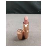 Charlotte Tilbury Matte Revolution Lipstick - Long Lasting, Matte Lipstick with Buildable Color & Lip-Loving Ingredients - Creamy, Easy to Blend Formula - Pillow Talk Medium