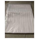 Set of 4 Pillow Protectors with Zipper Queen Size - 100% Resistant to Stains, Dust & Dirt - Washable Covers for Increased Pillow Lifespan