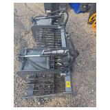 Arteer 84-inch Rock Grapple Bucket RGB-84W