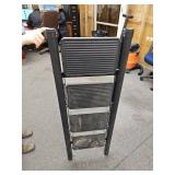 4 Step Step Ladder