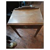 Single Drawer End Table Desk