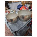 Set of 2 Decorative Metal Nesting Bowls