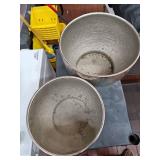 Set of 2 Decorative Metal Nesting Bowls