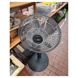 Lasso Pedestal Fan