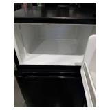 Black & Decker Compact Refrigerator