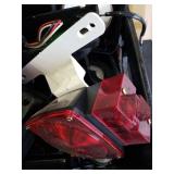 LOT OF RANDOM TRAILER/TRUCK LIGHTS