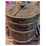 1900s Wooden Ring Storage Box with Lid