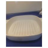Corning Ware White Microwave Browner Pan with Lid