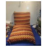 Geometric Circle Pattern Decorative Throw Pillows