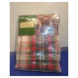 Round Plaid Holiday Tablecloth 70 inch