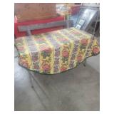 Mid-Century Floral tablecloth