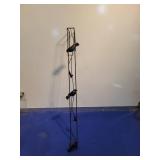 Decorative Metal Birds on Pole Stand door hanger