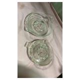 Glass Citrus Juicer with Ribbed Design