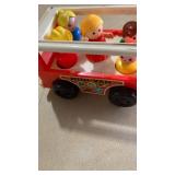 Fisher Price Mini Van FP-141 Red Family Car
