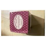 Pfaltzgraff Tea Rose Pattern Potpourri Crock with Box